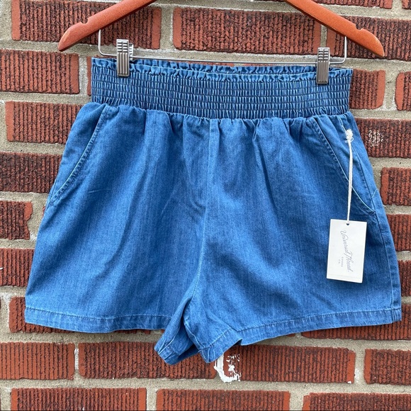 Universal Thread Pants - 🆕 Universal Thread Denim Chambray Jean Shorts